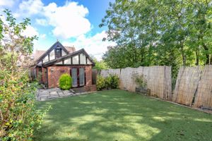 Photo 13- click for photo gallery